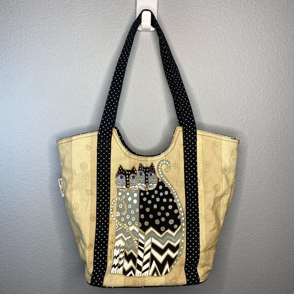 Laurel Burch Handbags - NWT Laurel Burch Medium Scoop Tote